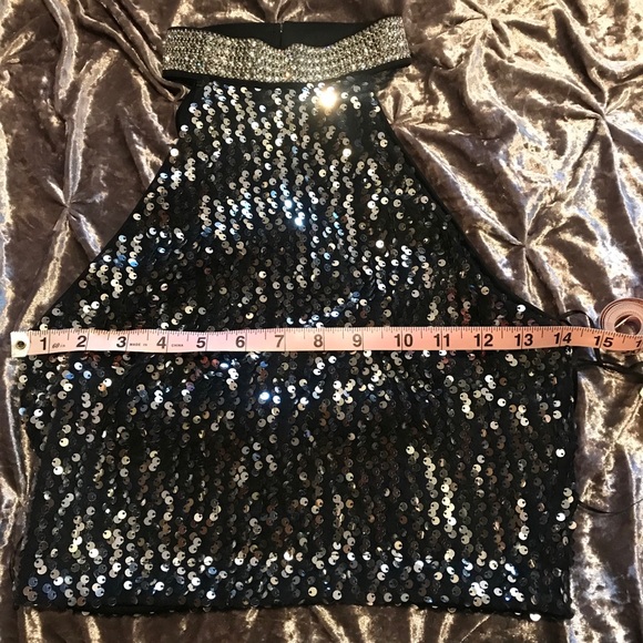 Two Piece Glam - Picture 7 of 11